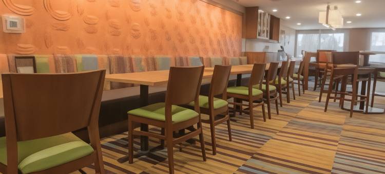 盖洛德万豪万枫酒店(Fairfield Inn & Suites Gaylord)图片