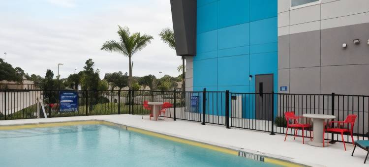 布雷登顿I-75希尔顿特鲁酒店(Tru by Hilton Bradenton I-75)图片