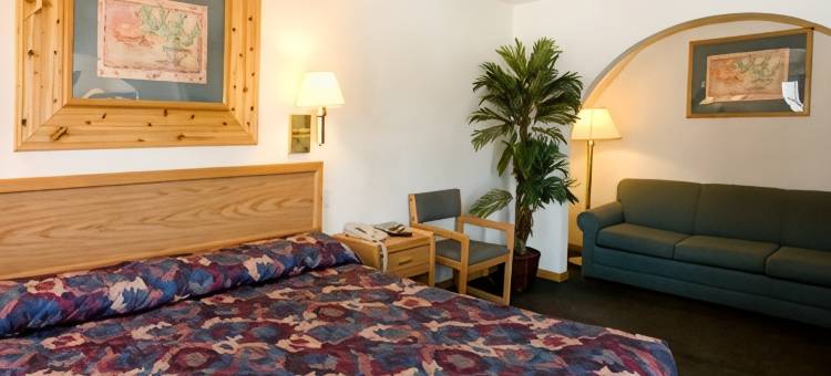 北部乡村套房酒店(North Country Inn & Suites)图片