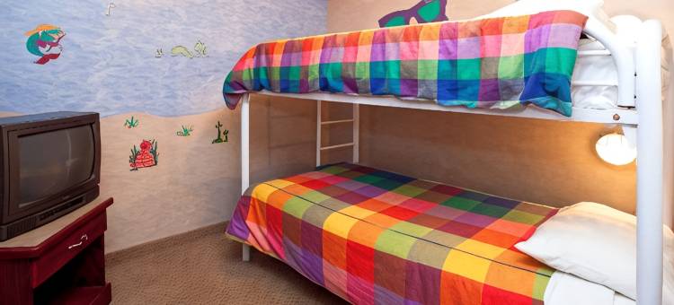 Holiday Inn & Suites 奥索尤斯(Holiday Inn & Suites OSOYOOS by IHG)图片
