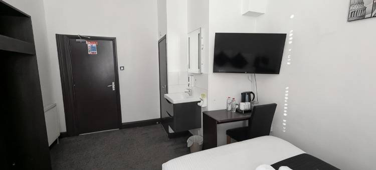 菲尔斯洛奇酒店(OYO Firs Lodge London Heathrow)图片
