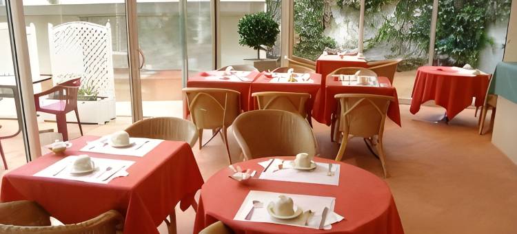 罗吉斯酒店绿情酒店(Logis Hôtel le Vert Galant)图片