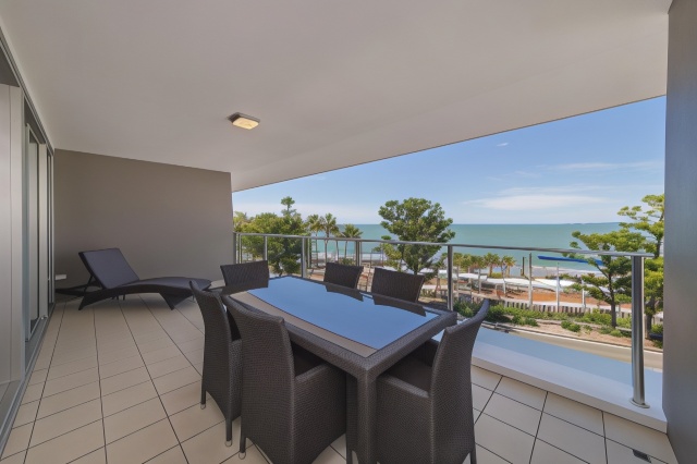 Echelon Apartments Yeppoon Over view