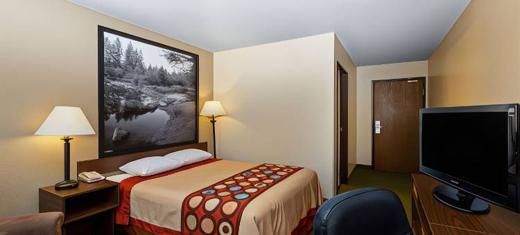 伯米吉速8酒店(Super 8 by Wyndham Bemidji MN)图片