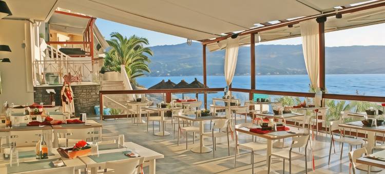 萨莫斯湾加戈海滩酒店(Samos Bay Hotel by Gagou Beach)图片