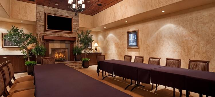 艾尔克红狮酒店和(Maverick Hotel and Casino by Red Lion Hotels)图片