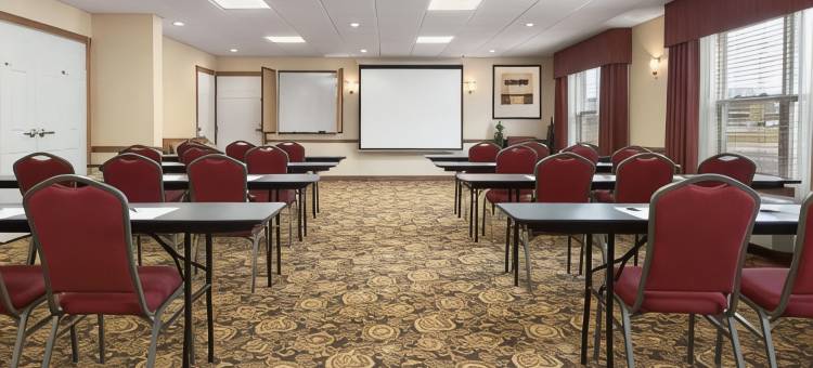 威斯康星史蒂文斯波因特丽怡酒店(Country Inn & Suites by Radisson, Stevens Point, WI)图片