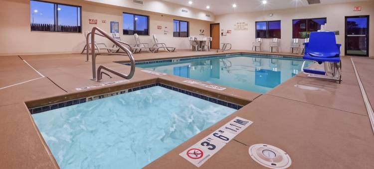 拉伯克丽怡酒店(Country Inn & Suites by Radisson, Lubbock, TX)图片