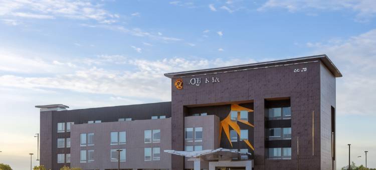 马里科帕科伯斯基拉昆塔温德姆套房酒店(La Quinta Inn & Suites by Wyndham Maricopa - Copper Sky)图片
