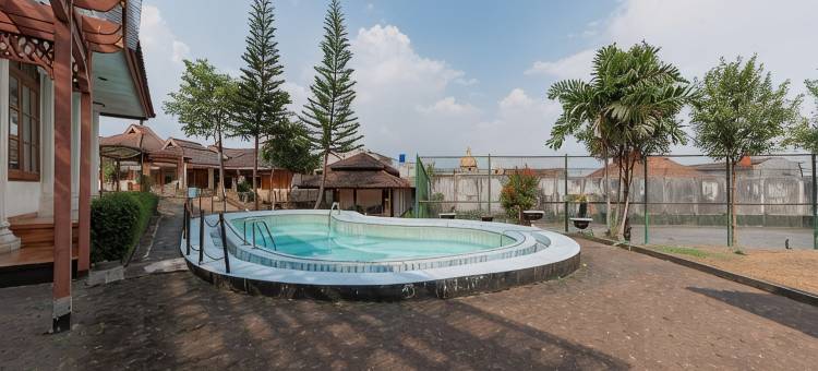 RedDoorz Plus at Wisma Kenanga Sukabumi图片