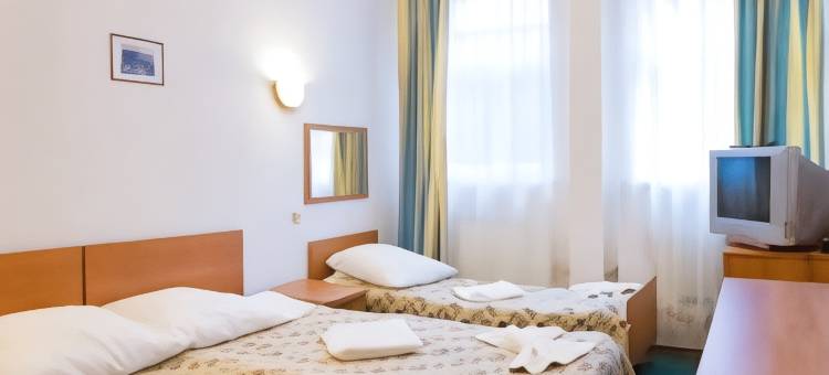 博阿斯基德沃尔酒店(Boyarskiy Dvor Hotel)图片