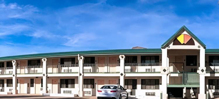 亚利桑那萨福德温德姆戴斯酒店(Days Inn by Wyndham Safford, AZ)图片