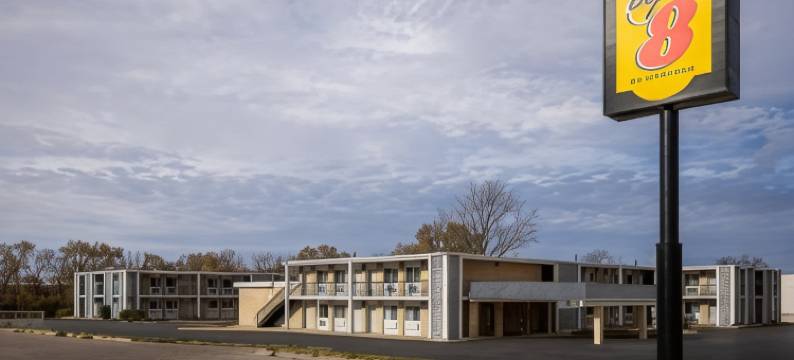 罗克福德南温彻斯特温德姆旅客之家酒店(Super 8 by Wyndham Rockford South)图片