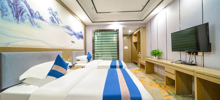 海西大柴旦守信龙之梦大酒店(翡翠步行街店)图片