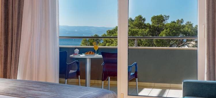 奥米斯广场酒店(Hotel Plaža)图片
