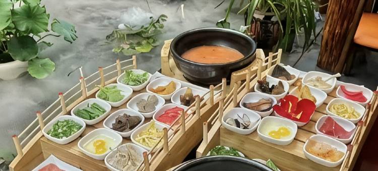红河蒙自鹏威酒店(市中医院店)图片