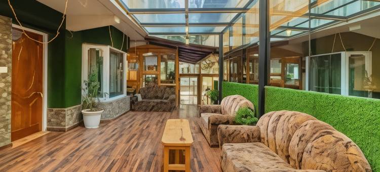 Itsy酒店Shri Gv旅馆,距离Tiffin Top 600米(Itsy Hotels Shri Gv Inn, 600 Mtrs from Tiffin Top)图片