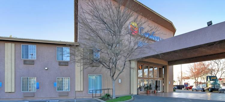 西北弗雷斯诺凯艺酒店(Quality Inn & Suites Fresno Northwest)图片