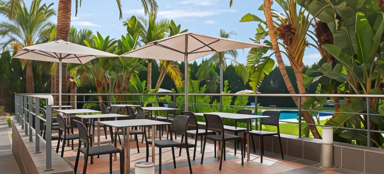 阿尔姆萨菲斯瓦伦西亚温德姆华美达酒店(Ramada by Wyndham Valencia Almussafes)图片