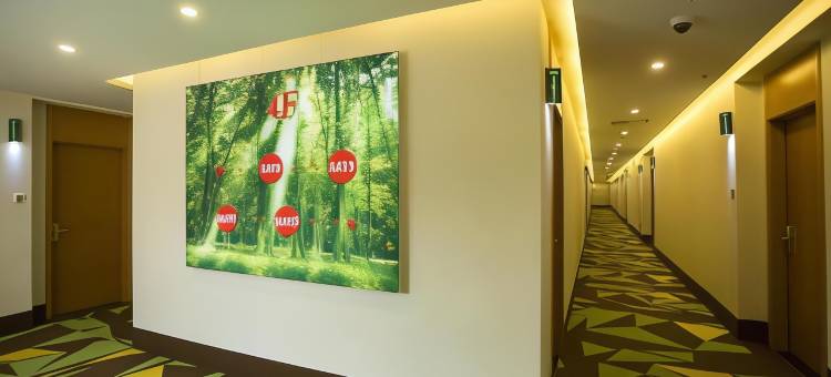 青皮树酒店(天津静海区汽车站家世界购物广场店)图片