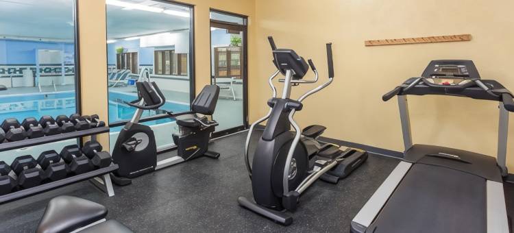 巴撒尔特华美达酒店(Ramada Limited Decatur)图片