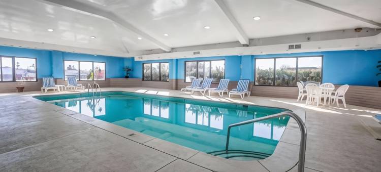 品质套房酒店(Quality Suites)图片