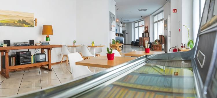 卢加诺中心旅馆(GuestHouse Lugano Apartments by LR)图片