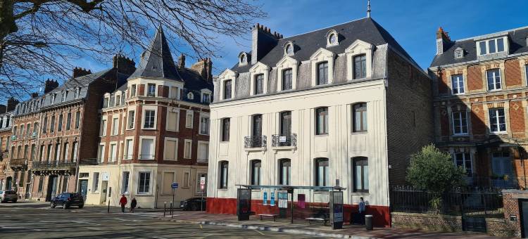 JPS假日- 迪耶普心脏的温馨公寓Le Phare Dieppois(Le Phare Dieppois by Jps Holiday - Chaleureux Appartement au cœur de Dieppe)图片