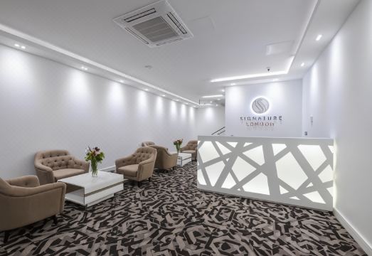 Signature LondonHotel Overview