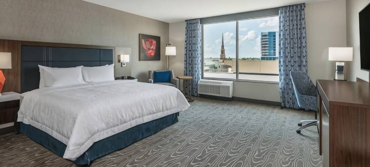 韦恩堡市中心欢朋套房酒店(Hampton Inn & Suites Fort Wayne Downtown)图片