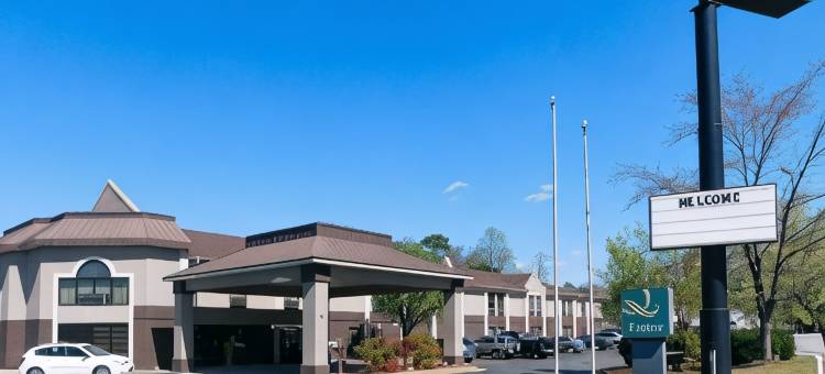 托马斯维尔品质套房酒店(Quality Inn & Suites Thomasville)图片