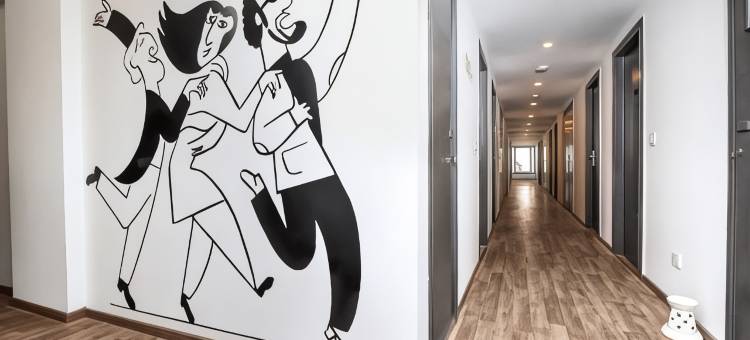 Townhouse Fantasea Hotels Near OMR图片