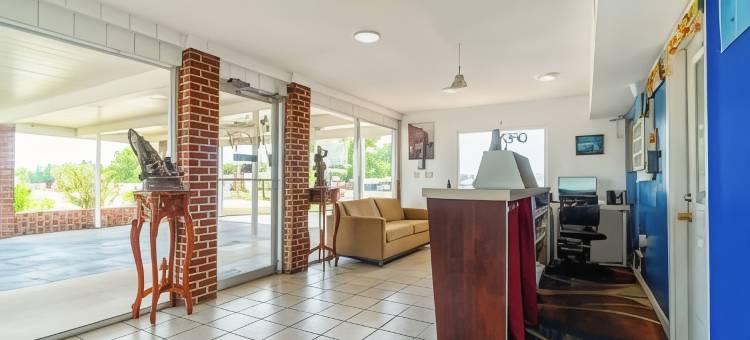 灯塔旅馆 独立城(Lamplighter Inn by OYO Independence)图片