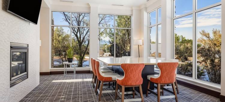 科罗拉多斯普林斯机场希尔顿花园酒店(Hilton Garden Inn Colorado Springs Airport)图片