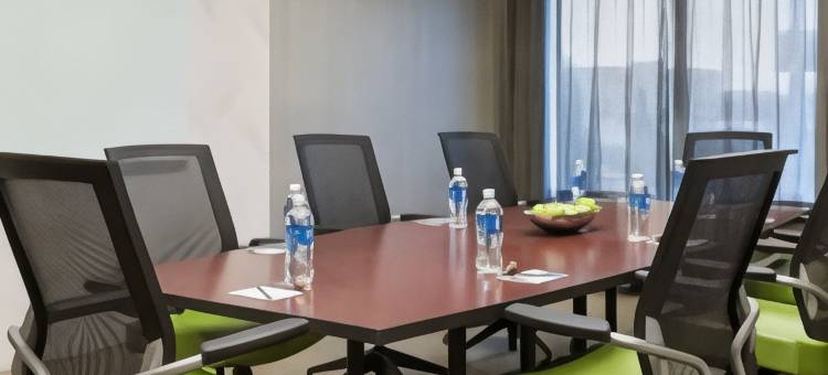 印第安纳波利斯卡梅尔万豪SpringHill酒店(SpringHill Suites Indianapolis Carmel)图片