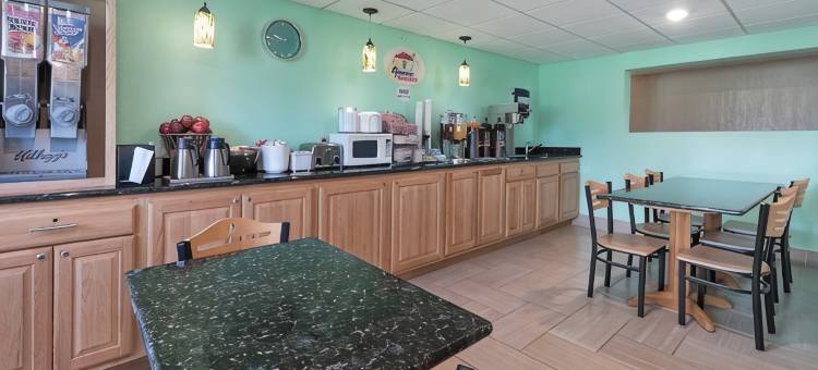 魔鬼湖温德姆速8酒店(Super 8 by Wyndham Devils Lake)图片