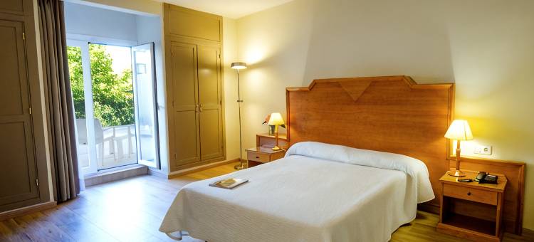 米娜埃尔罗德奥酒店(Hotel Monarque El Rodeo)图片