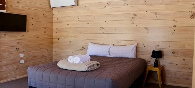 湖畔旅舍(Lakes Edge Lodge)图片