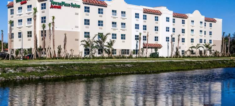 波因顿海滩万豪TownePlace套房酒店(TownePlace Suites Boynton Beach)图片