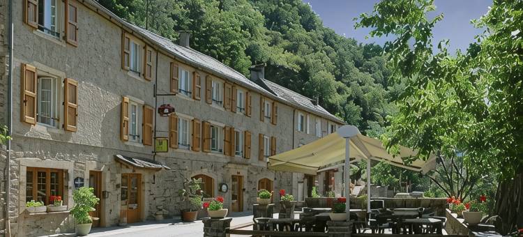 莱瑞莱斯城堡(Hôtel Restaurant le Relays du Chasteau - Logis Hôtel)图片