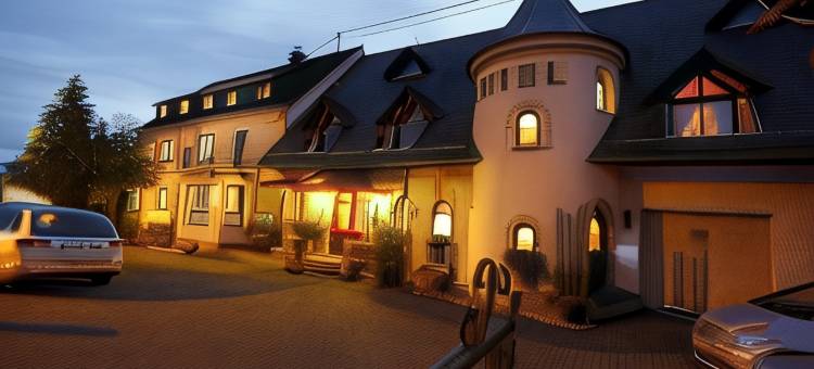 莫里兹兰德别墅伽尼酒店(Landhotel Villa Moritz Garni)图片