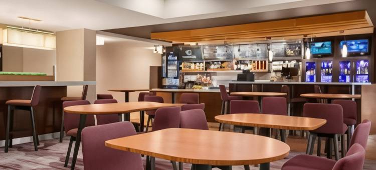 斯普林菲尔德万怡酒店(Courtyard Springfield)图片