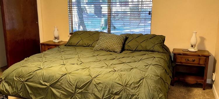 沙沃雷克僻静木屋–安静、私密 & 适合家庭(Secluded Cabin at Shaver Lake – Quiet, Private & Family Friendly)图片