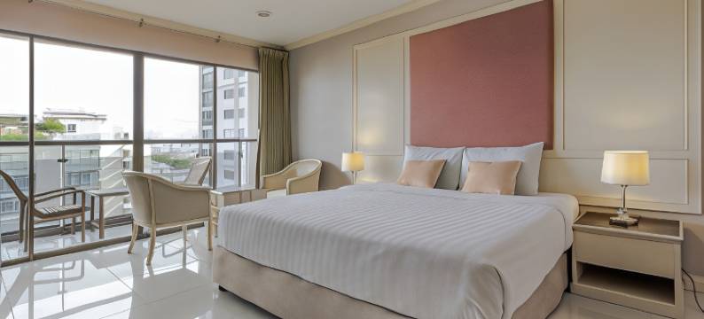 芭堤雅迈克海滩度假村(Mike Beach Resort Pattaya)图片