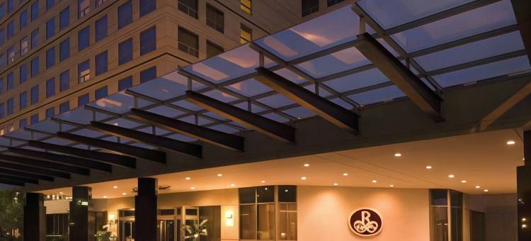 芝加哥奥黑尔万丽套房酒店(Renaissance Chicago O'Hare Suites Hotel)图片