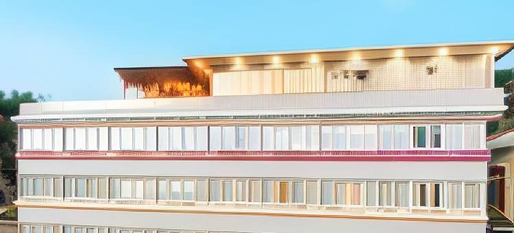 港口科莫多酒店(Harbour Komodo Hotel)图片