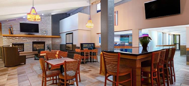阿普瓦里AmericInn酒店(AmericInn by Wyndham Apple Valley)图片