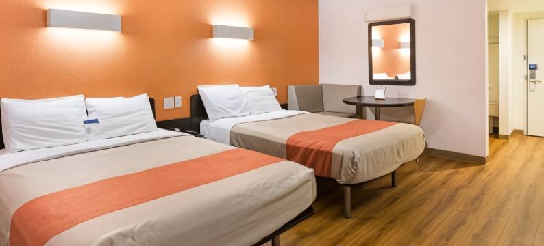 佛罗里达坦帕 - 博览会场 6 号汽车旅馆(Motel 6 - Tampa, FL - Fairgrounds)图片