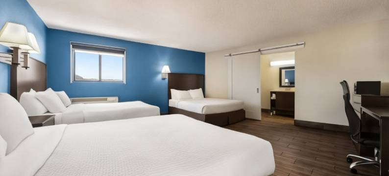 金曼温德姆贝蒙特酒店(Baymont by Wyndham Kingman)图片