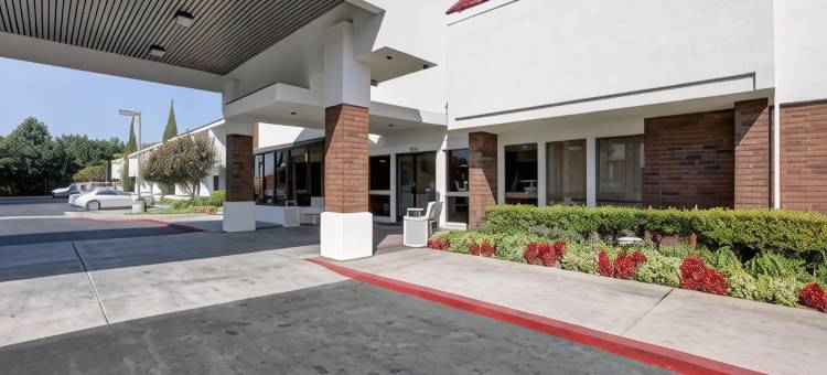 尔湾6号汽车旅馆 - 奥兰治县机场店(Motel 6 Santa Ana, CA - Irvine - Orange County Airport)图片